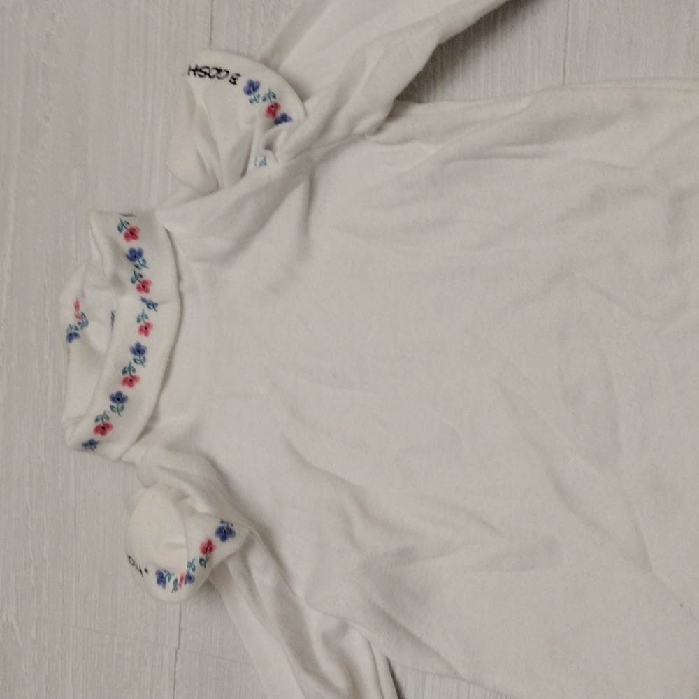 Vintage Oshkosh b'gosh Longsleeve with floral detailing